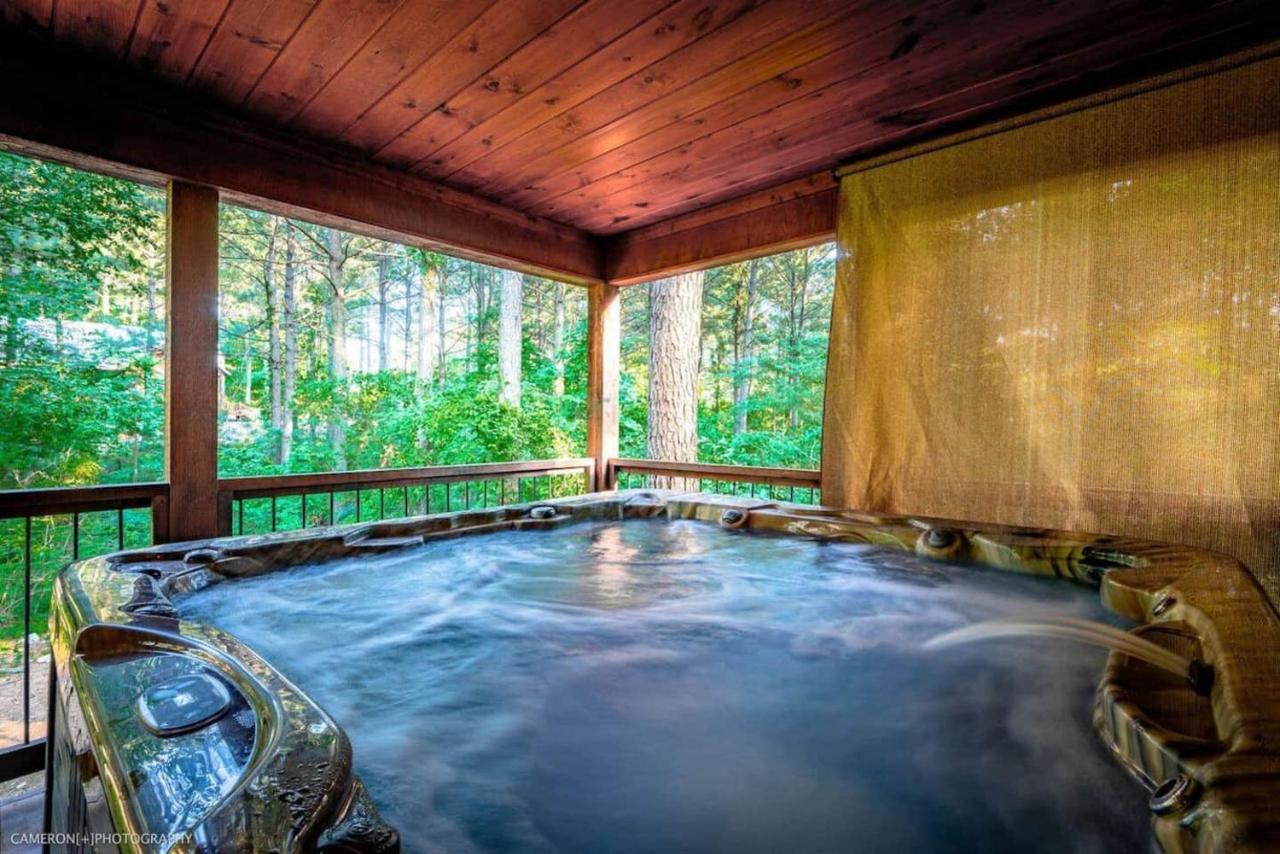 Iron Horse Lodge Sleeps 18, Games, Fire Pit, Hot Tub, Ev, More 브로큰보우 외부 사진