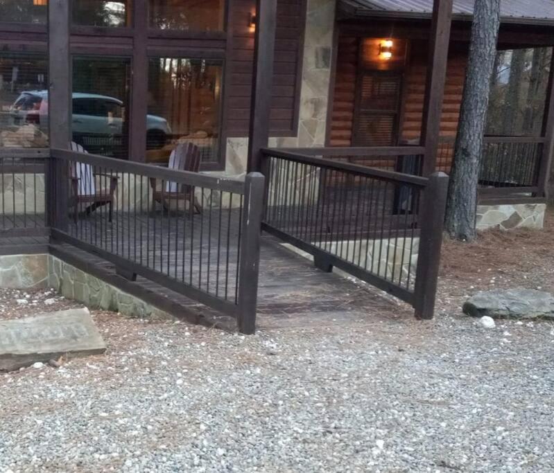 Iron Horse Lodge Sleeps 18, Games, Fire Pit, Hot Tub, Ev, More 브로큰보우 외부 사진