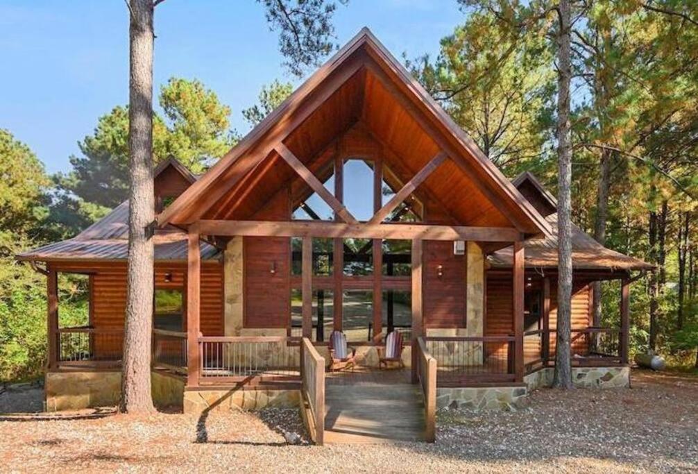 Iron Horse Lodge Sleeps 18, Games, Fire Pit, Hot Tub, Ev, More 브로큰보우 외부 사진