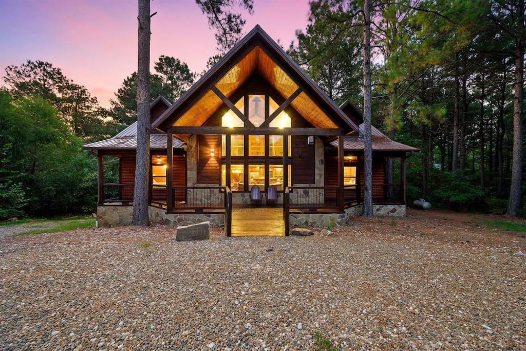 Iron Horse Lodge Sleeps 18, Games, Fire Pit, Hot Tub, Ev, More 브로큰보우 외부 사진